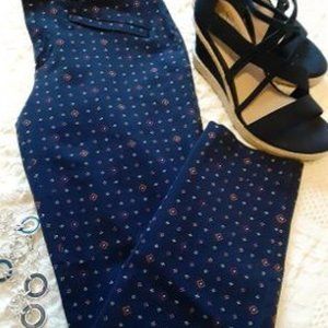 Gap Fashion Capri - Navy, red and white accents